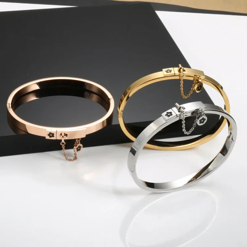 Stainless Steel Luxury Fashion Jewelry Set Golden Women Bangle Bracelet Flower Charm Finger Rings For Men Women Jewelry Set Gift – Image 3