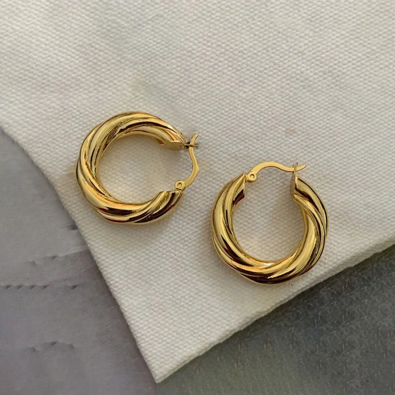 SOFTPIG Metal 18K Gold Twist Round Hoop Earrings for Women Fashion Jewelry High Luxury Vintage Accessories – Image 14